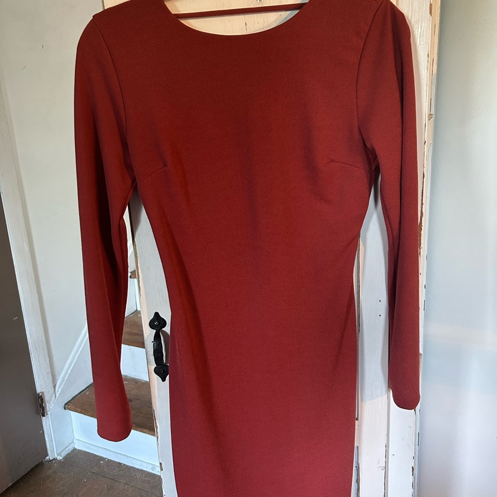 Elegant Red Long Sleeve Dress